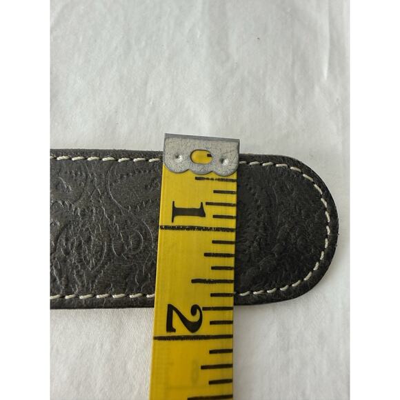 Marc Ecko Brown Leather Skull Belt White Stitching Men’s Size 32 - Picture 11 of 11